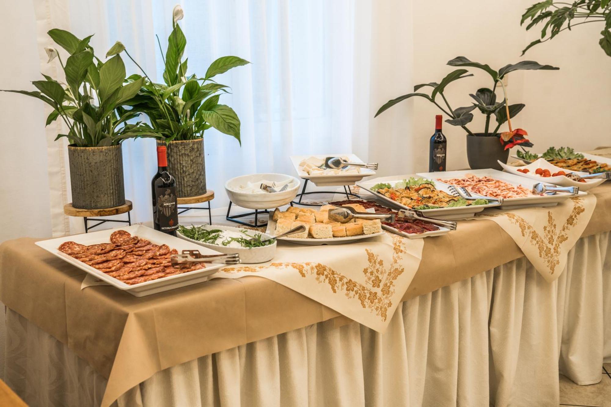 Hotel Europa Мілано-Маріттіма Екстер'єр фото
