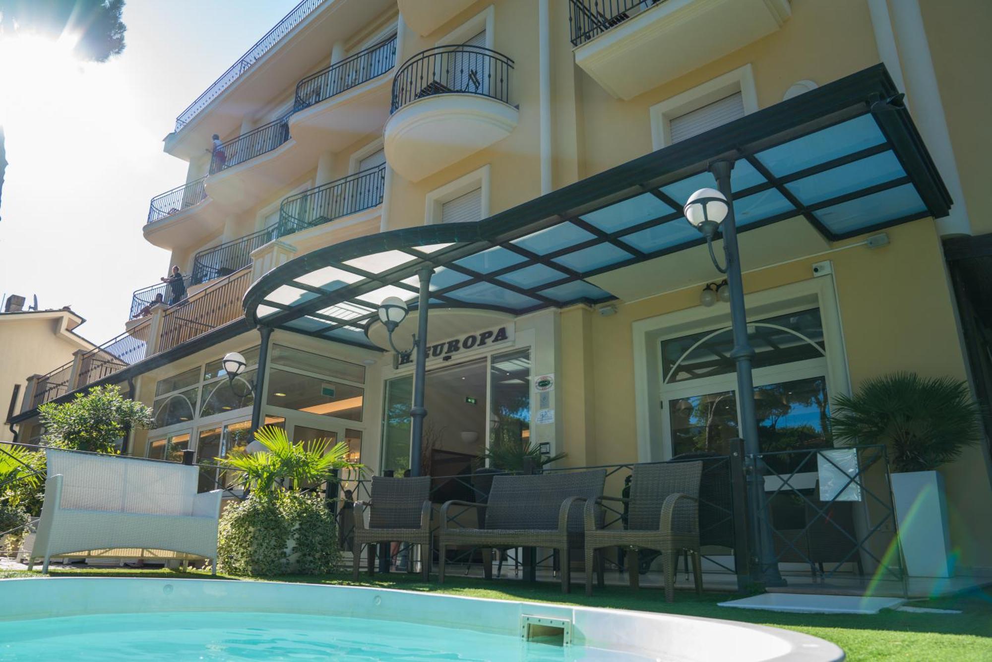 Hotel Europa Мілано-Маріттіма Екстер'єр фото